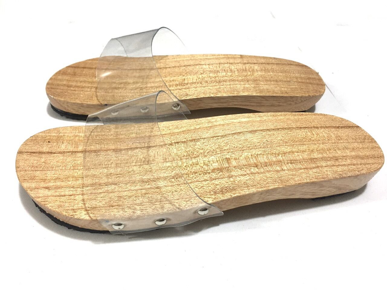 guốc gỗ 2 phân. guốc size nữ. size e bé. guốc gỗ nhật.