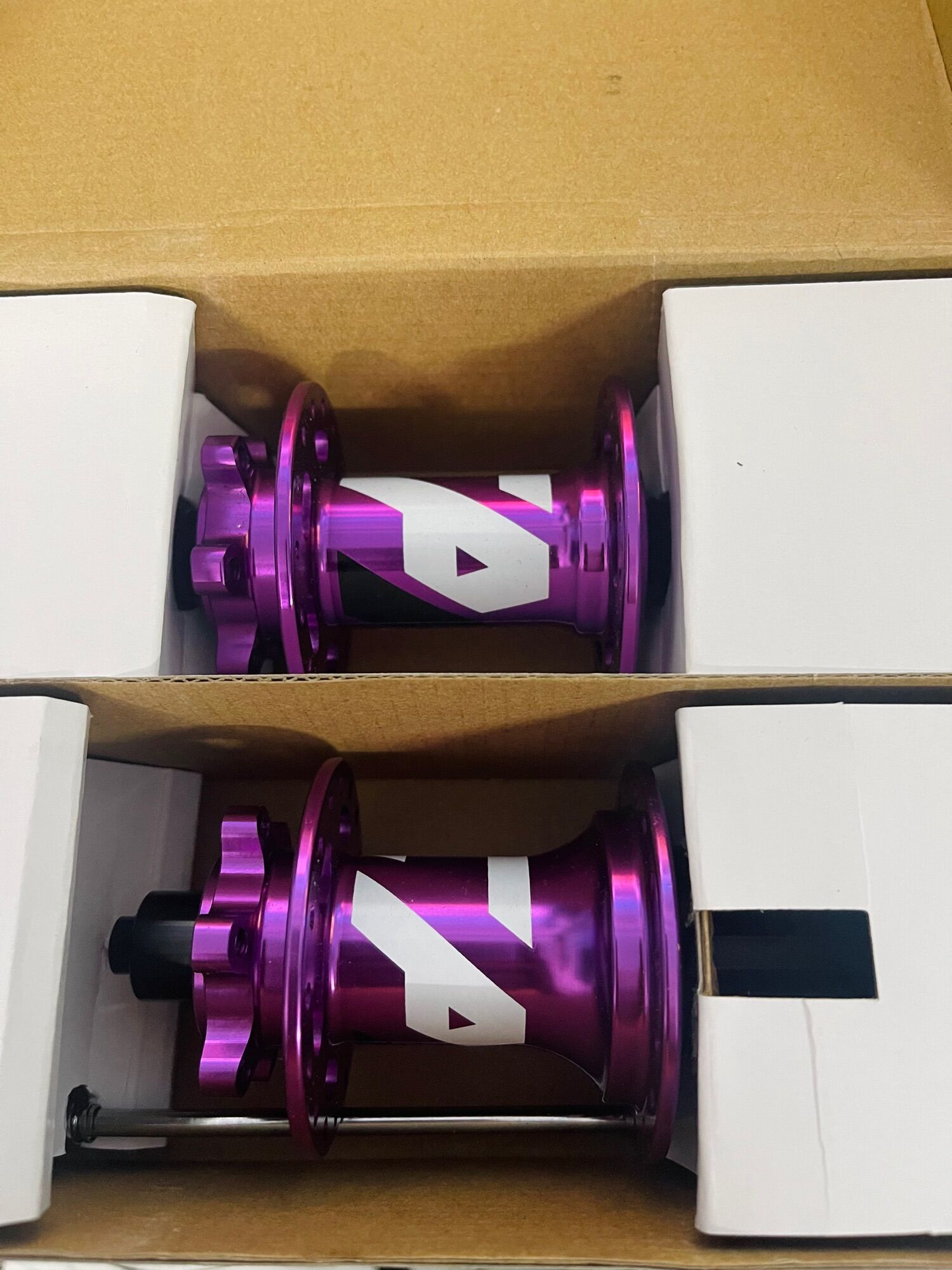 Đùm ARC 009 cối HG 32 căm