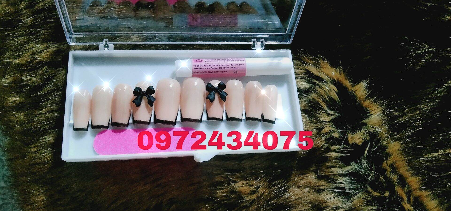 Nail Box Thiết Kế Tặng Kèm Keo Dán Và Dũa Móng Bộ Gồm 10 Móng