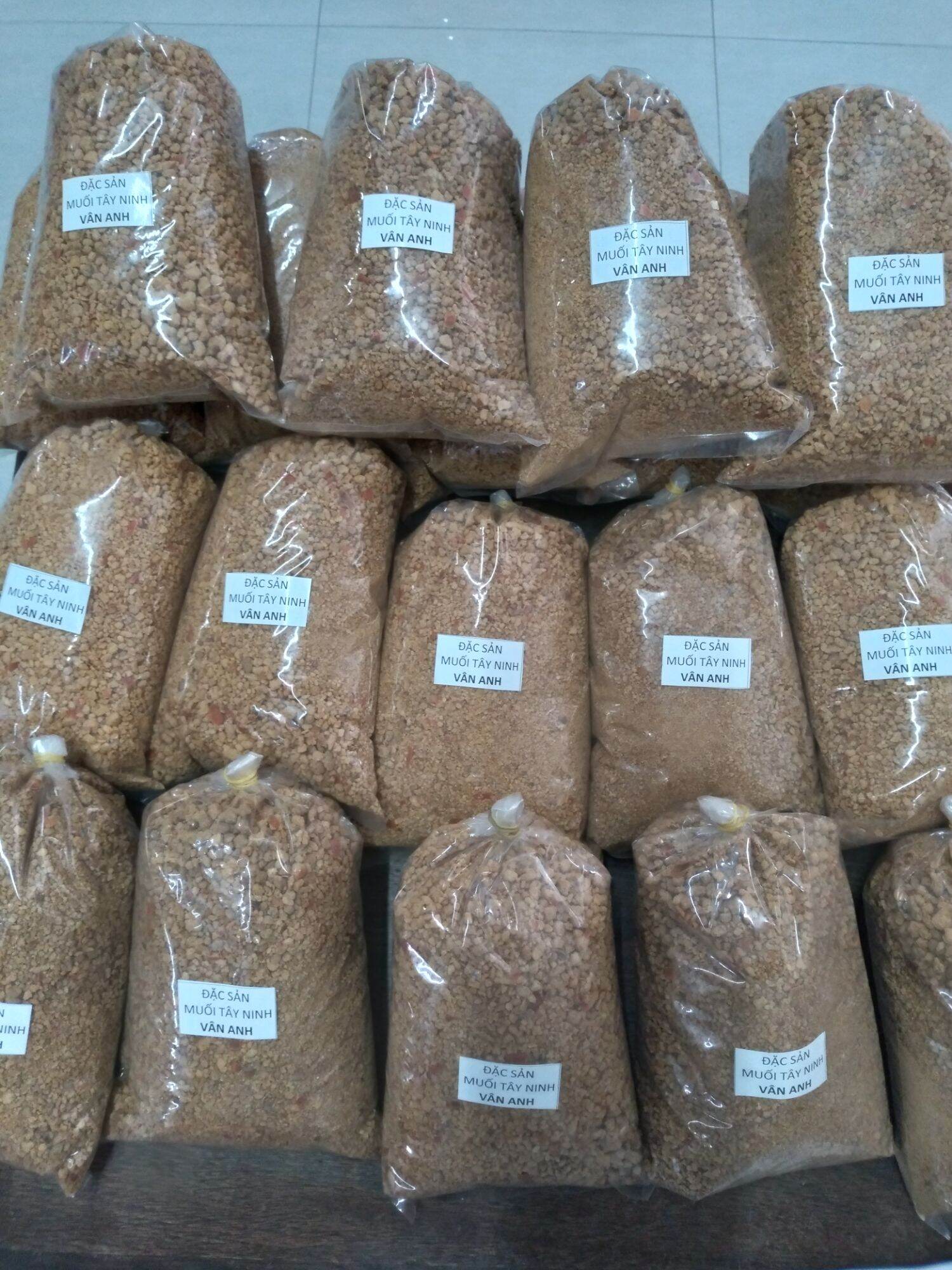 Đặc sản Muối Tây Ninh 0.5kg/bịch (dùng chay mặn đều được)