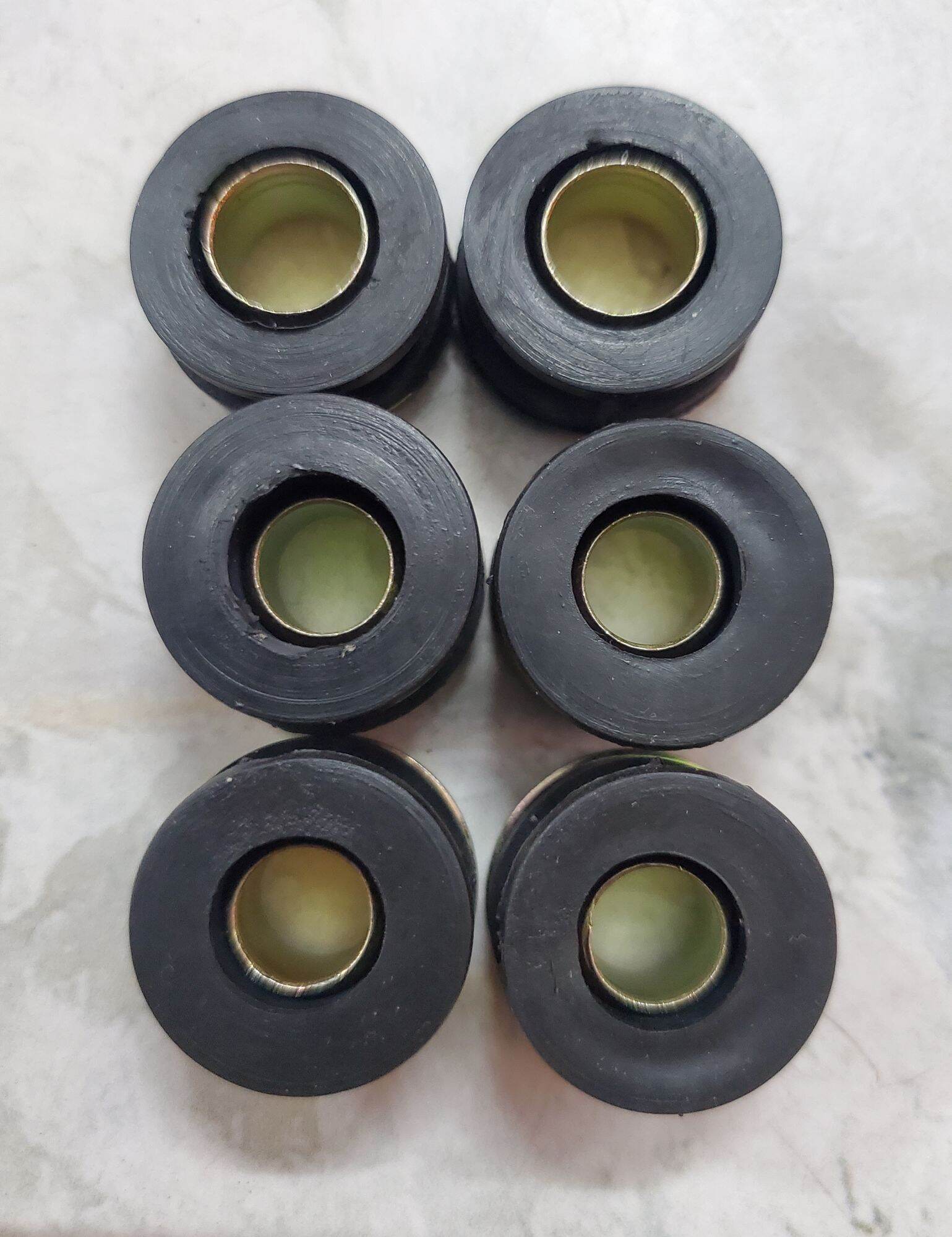 Bộ cao su ắc gác chân nhôm xe Wave.