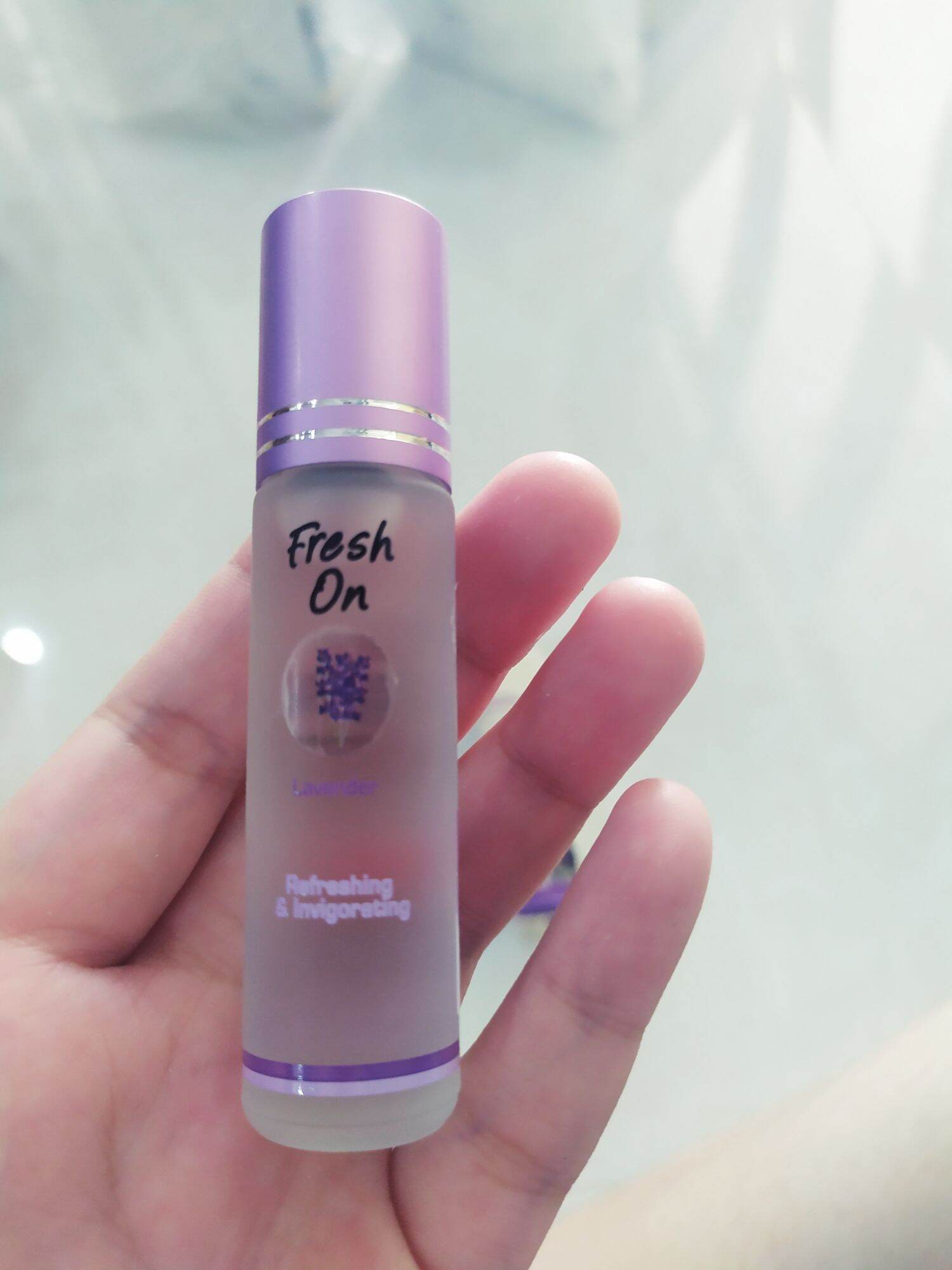 Dầu gío lăn Con Ó Fresh On Singapore 8ml