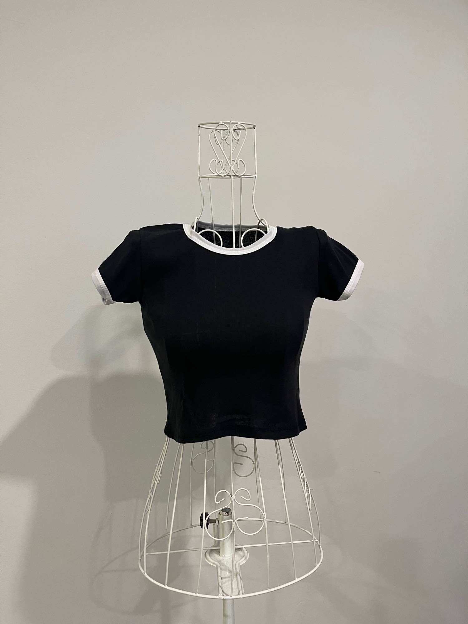 Áo thun Croptop nữ - nhiều mẫu