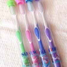 Set 10 BÀN CHẢI ĐÁNH RĂNG SUNREE THÁI LAN  siêu mềm