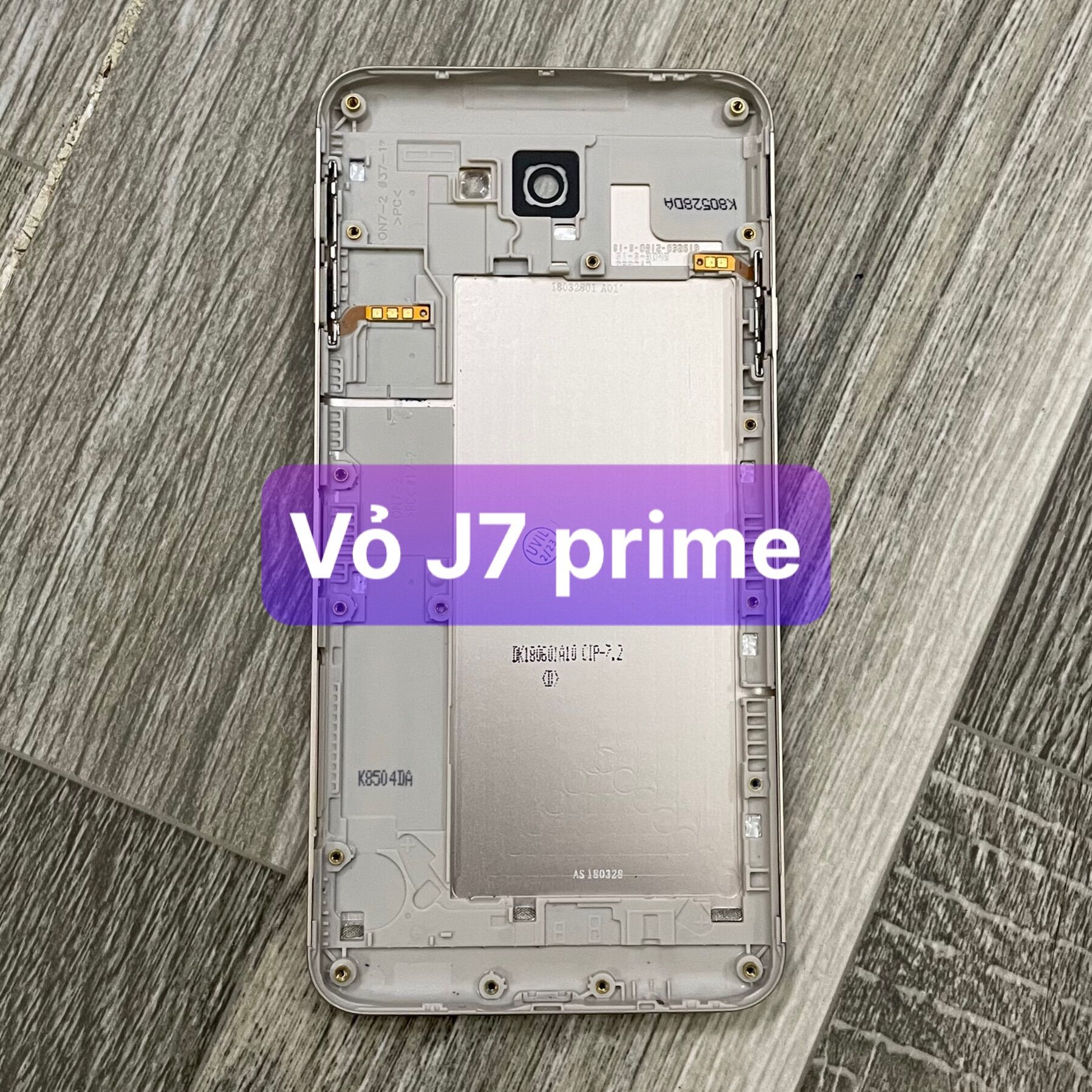 lưng vỏ samsung J7 prime