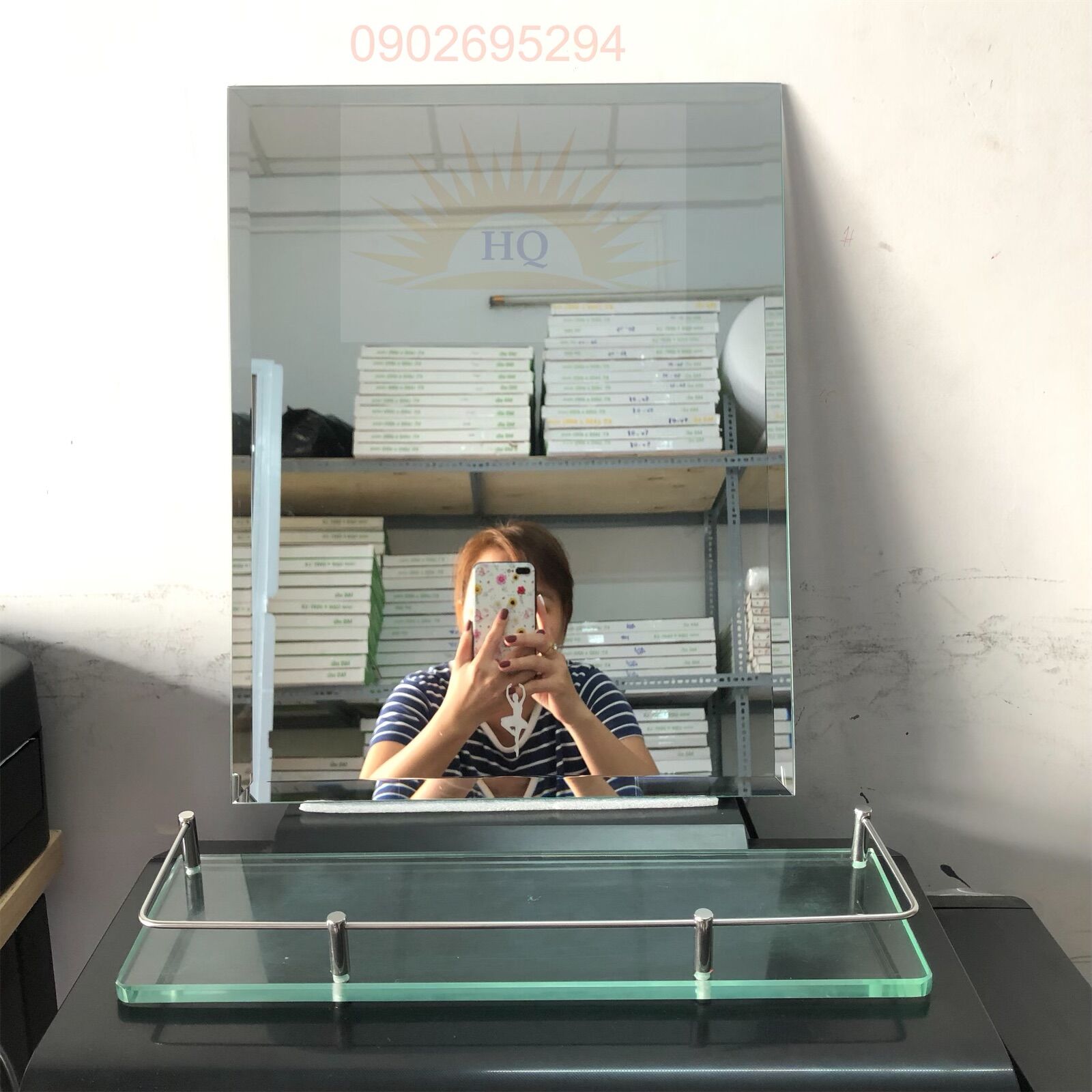 Combo gương bale phòng tắm vuông kt 35*45 và kệ 4 tấc