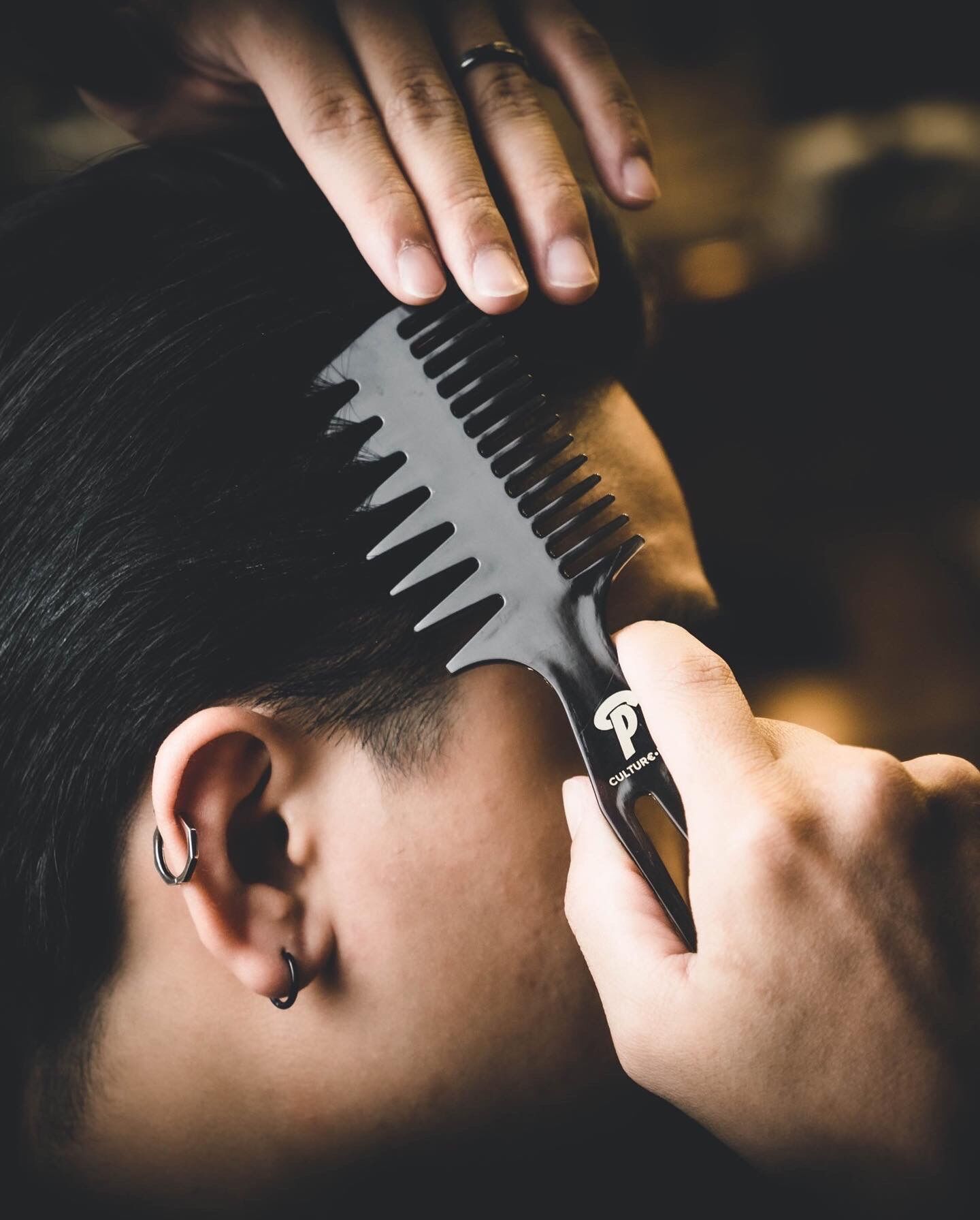 Trifecta comb lược xương cá