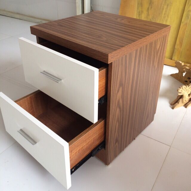 Tủ đầu giường