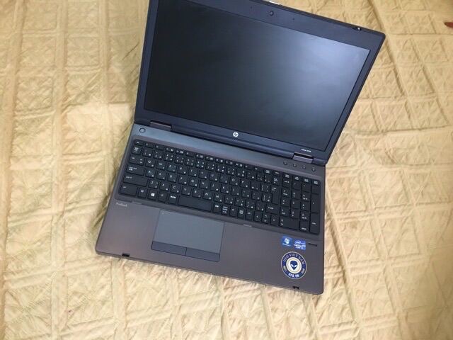 Laptop HP 6560b sang trọng vỏ nhôm thời trang đẹp SSD nhanh xé gió