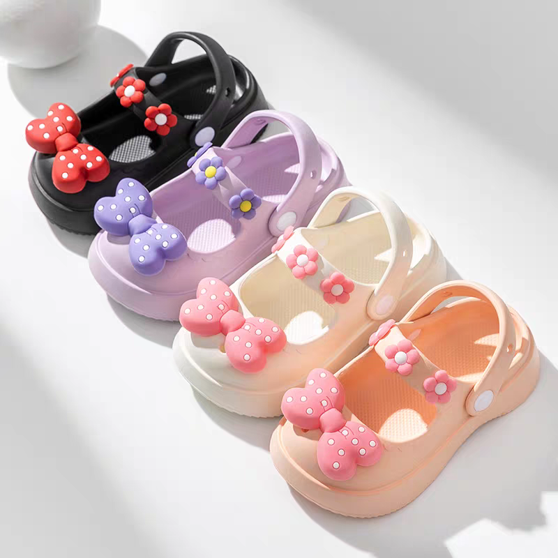 Dép sục nơ chấm bi cho bé gái siêu nhẹ êm chân lùi 1 size