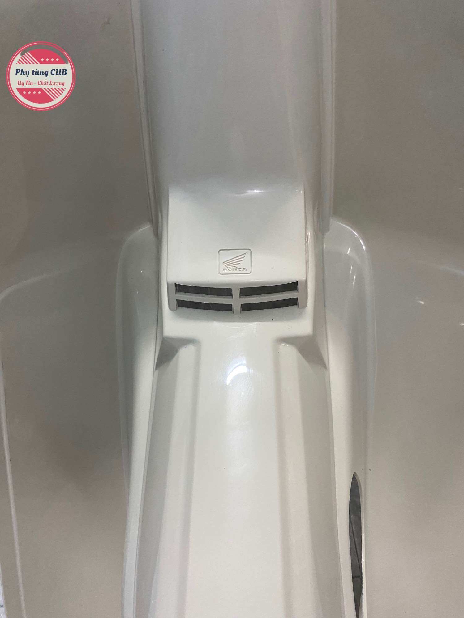 Bửng xe cub 81-86 có đề hàng zin