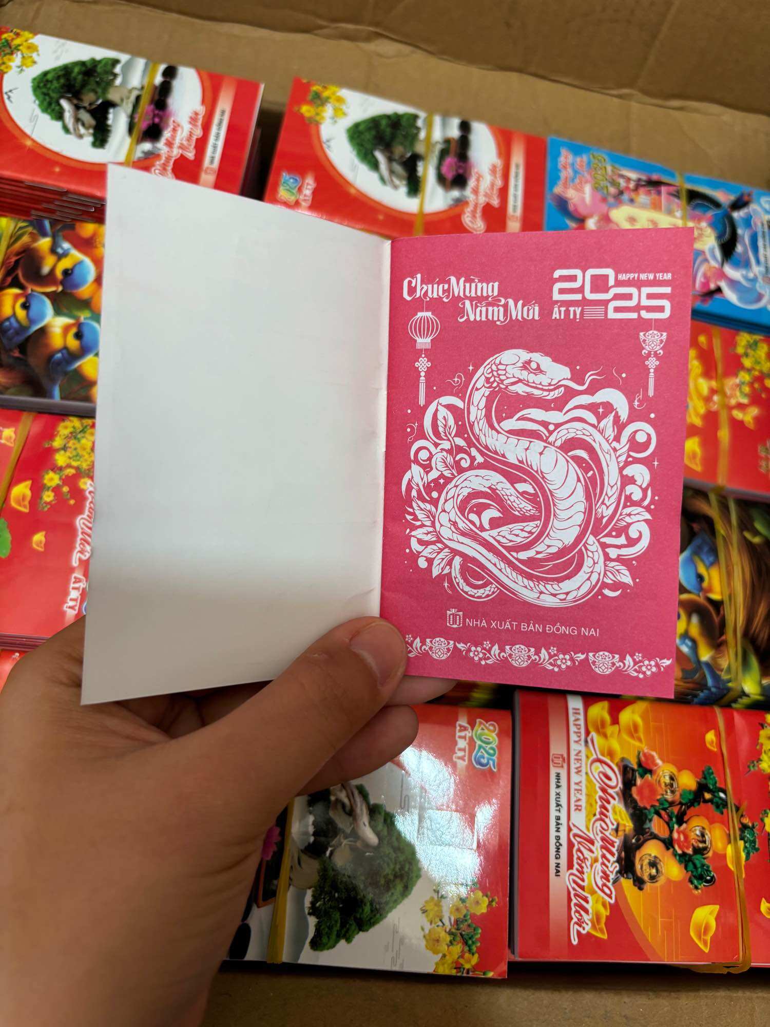 Sổ tay lịch mini 2025( 3 cuốn)