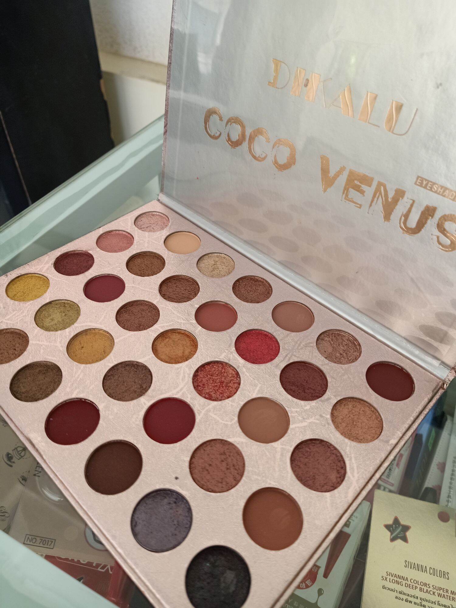 Bảng Phấn Mắt Nội Địa Trung Coco Venus 35 Ô Li Nhủkim Tuyến