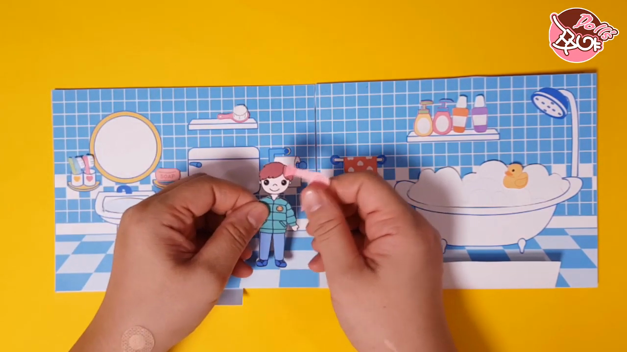 (BÚP BÊ GIẤY) GIA ĐÌNH BÚP BÊ GIẤY