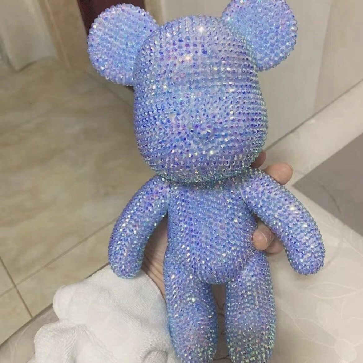 Gấu đính đá handmade Bearbrick size 23cm đá 3mm cao cấp - ShopGo