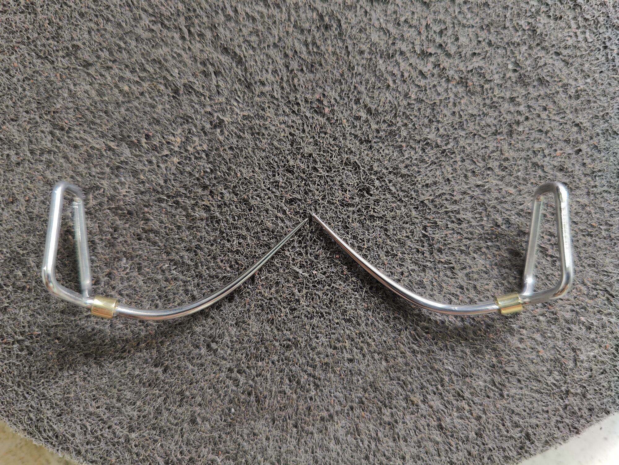 Cựa Gà Tre Size 50