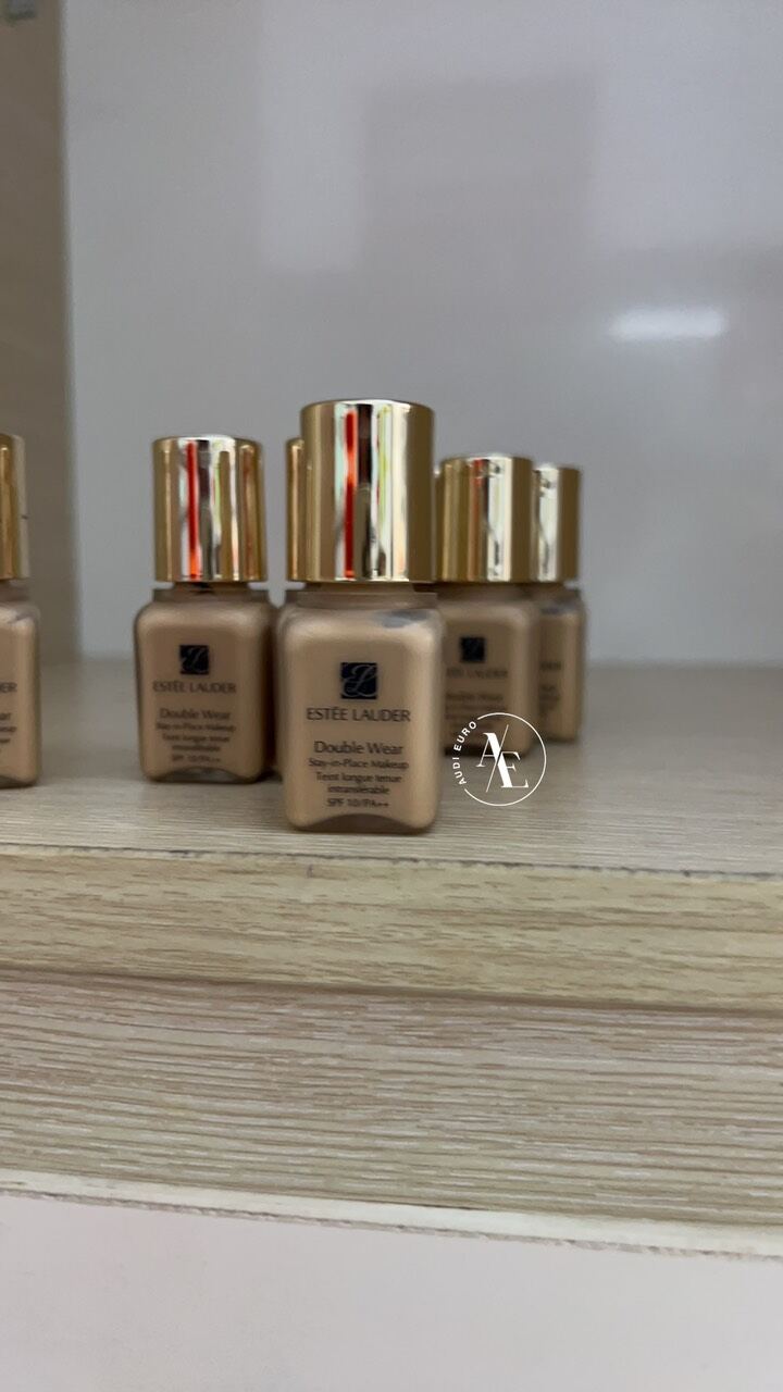 KEM NỀN ESTEE LAUDER