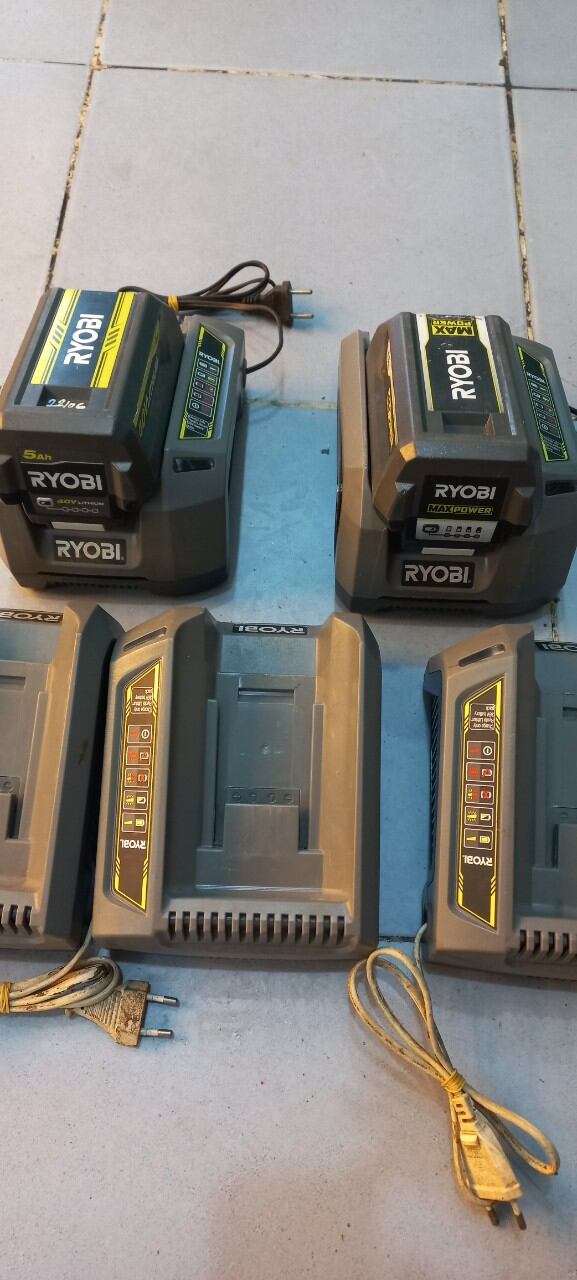 xạc ryobi 36v 5a ( xạc nhanh )