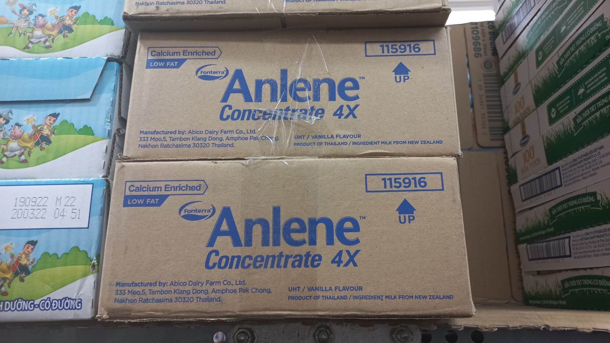 Sữa Anlene nước thùng  48 hộp x 125ml . Date xa