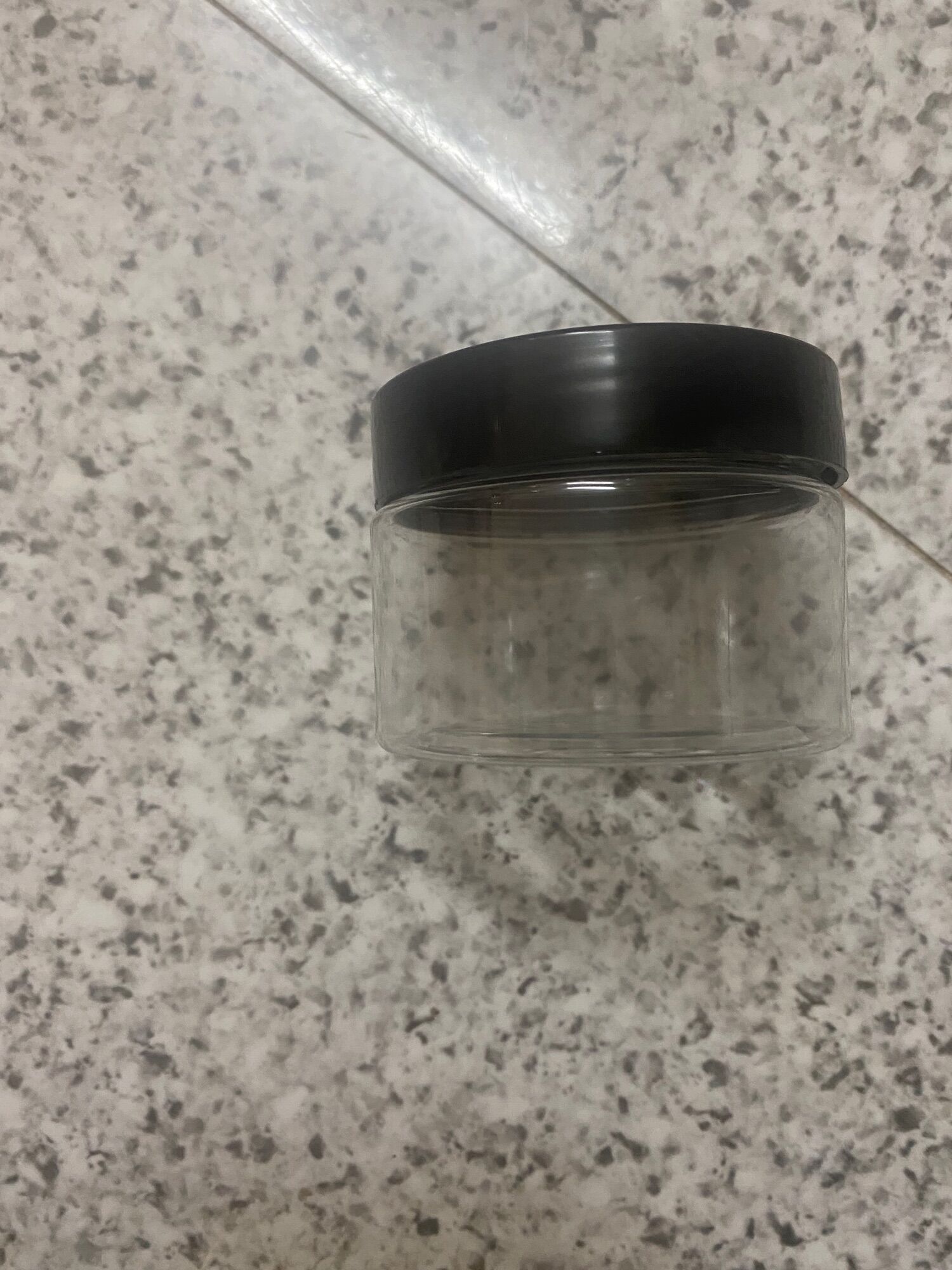 Hủ 100g thân trong nắp đen