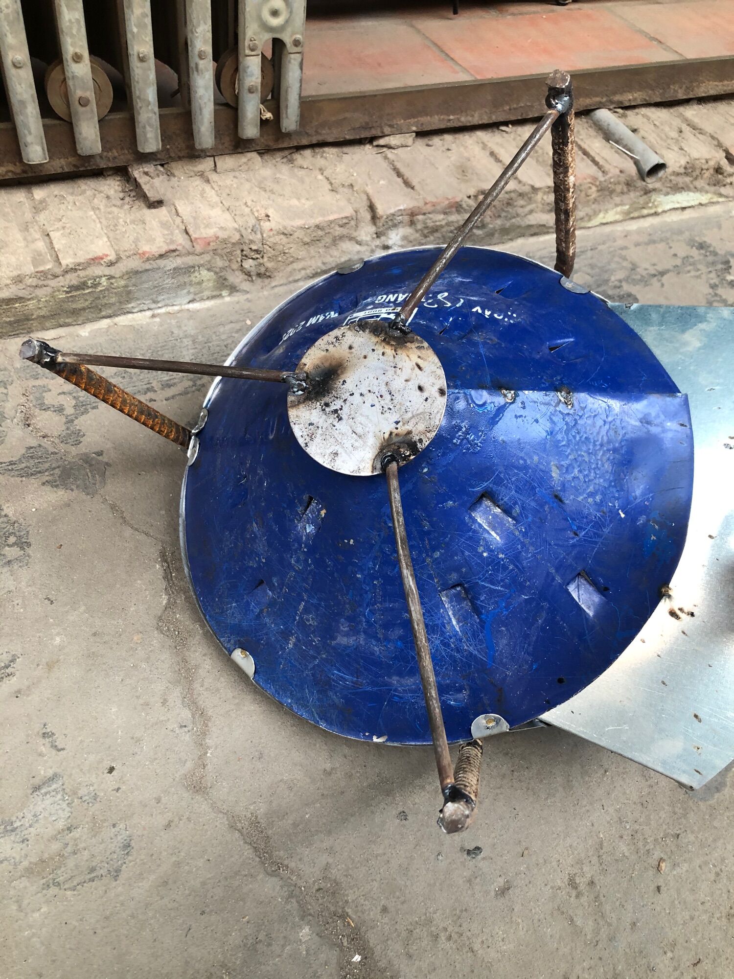 Bếp củi di động tiện dụng