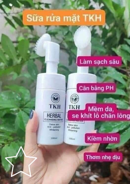 Sữa rửa mặt trà xanh