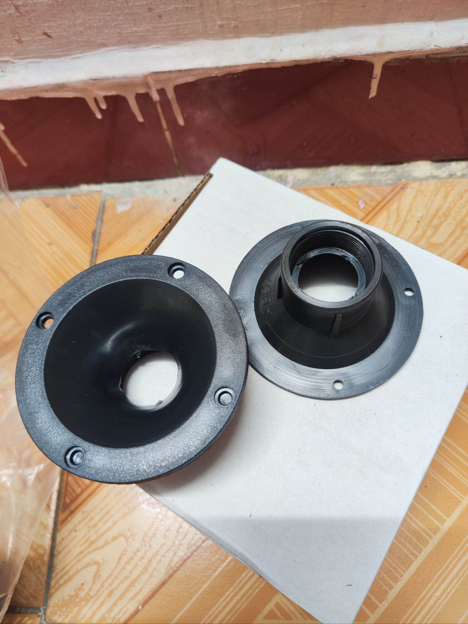 Họng 10cm răng vặn 34 dùng cho loa chép 250 350 cà treble 450