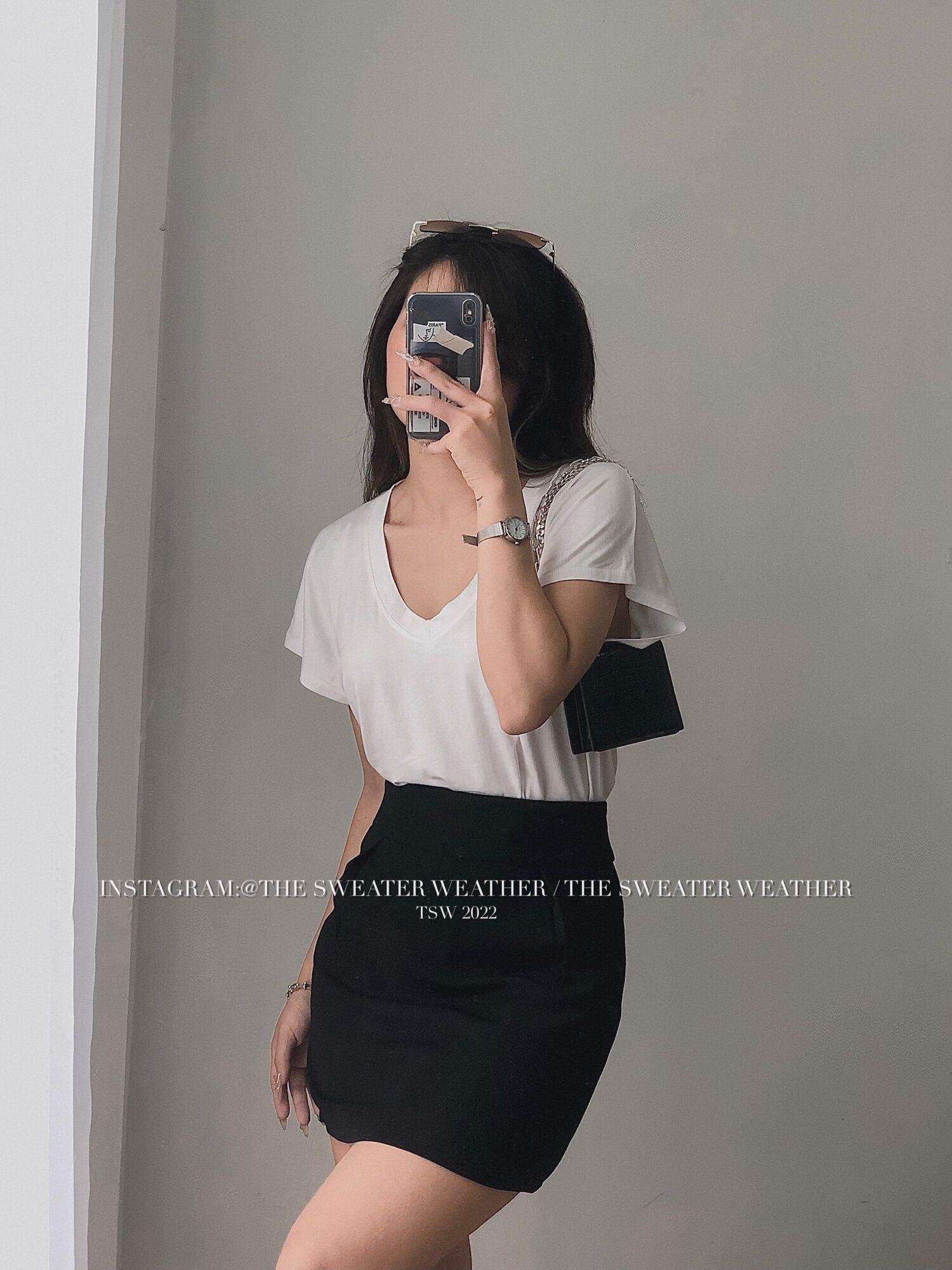 Áo phông trơn cổ V tay vát basic the.sweaterweather TSW