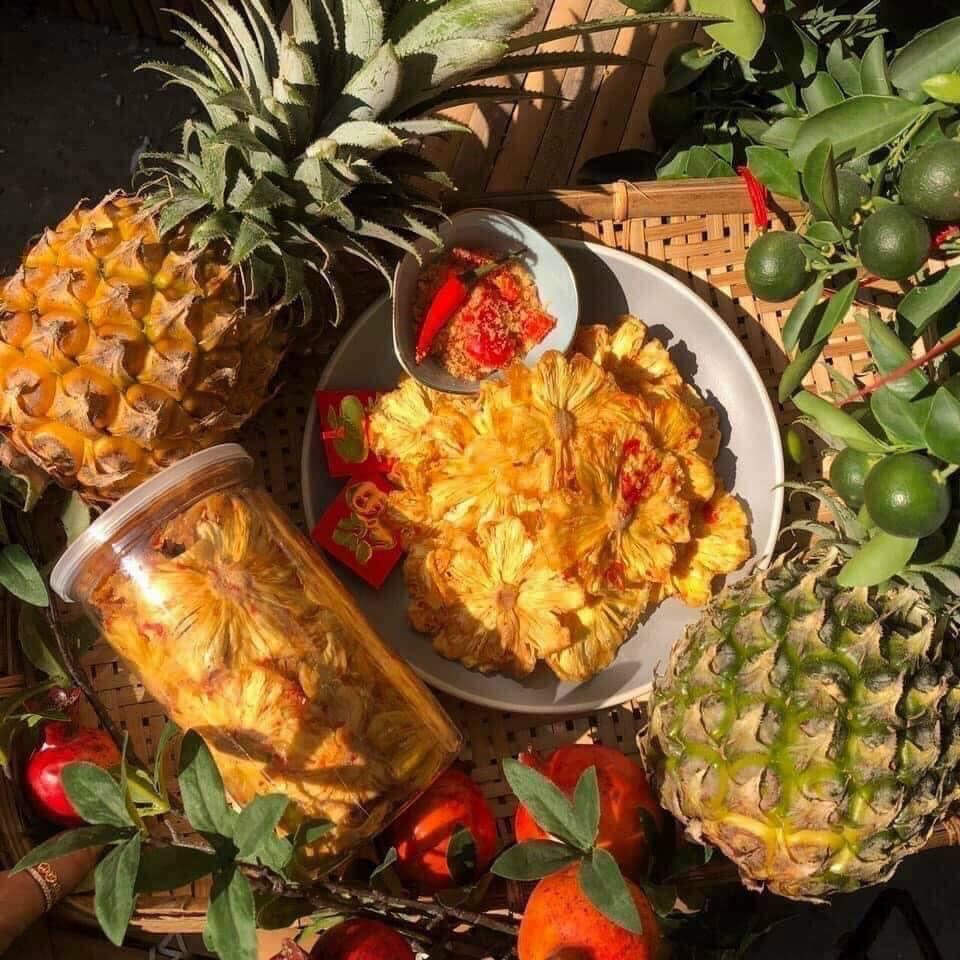 THƠM SẤY MUỐI ỚT/ Ô MAI CAY khay 300g