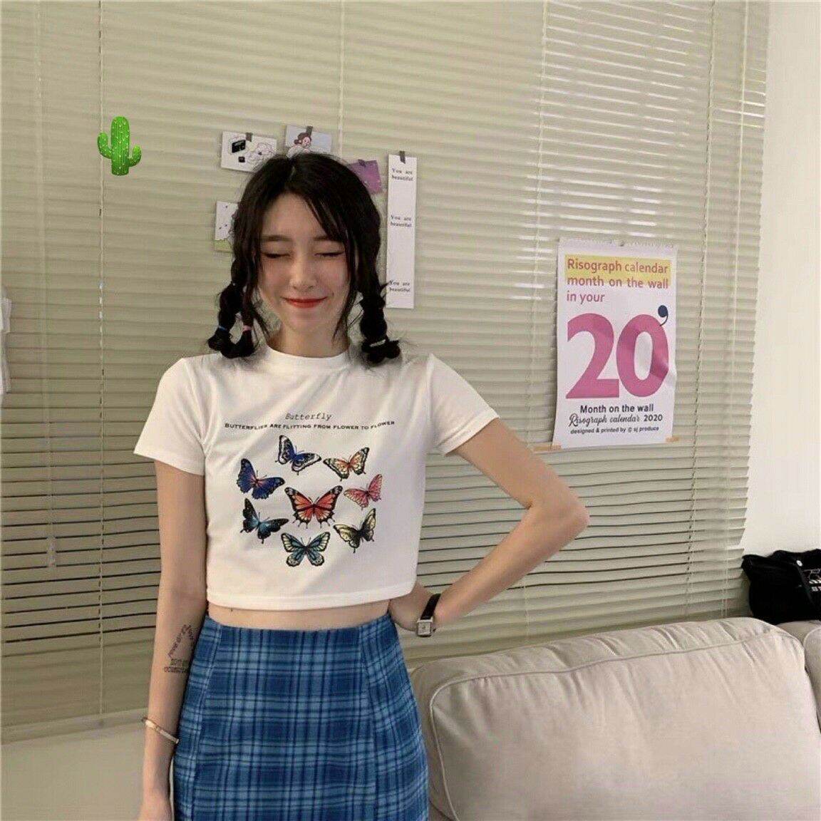 Áo croptop in bướm sắc màu