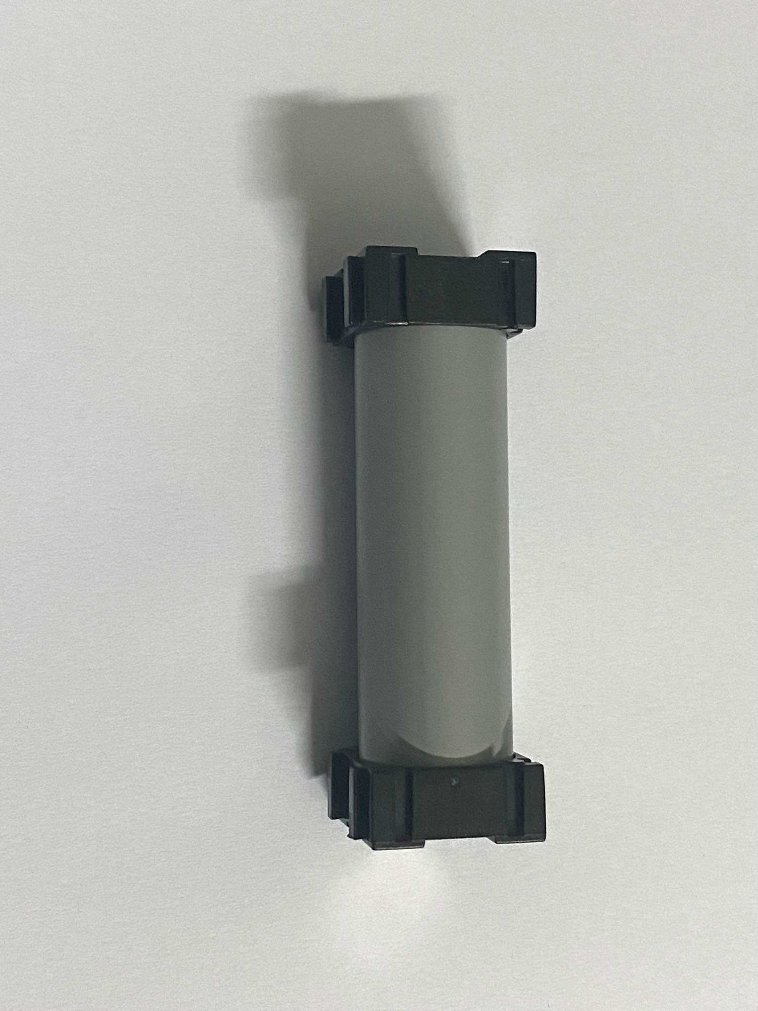 Khung ( đế) giữ pin lion 18650 loại 1cell và 3cell