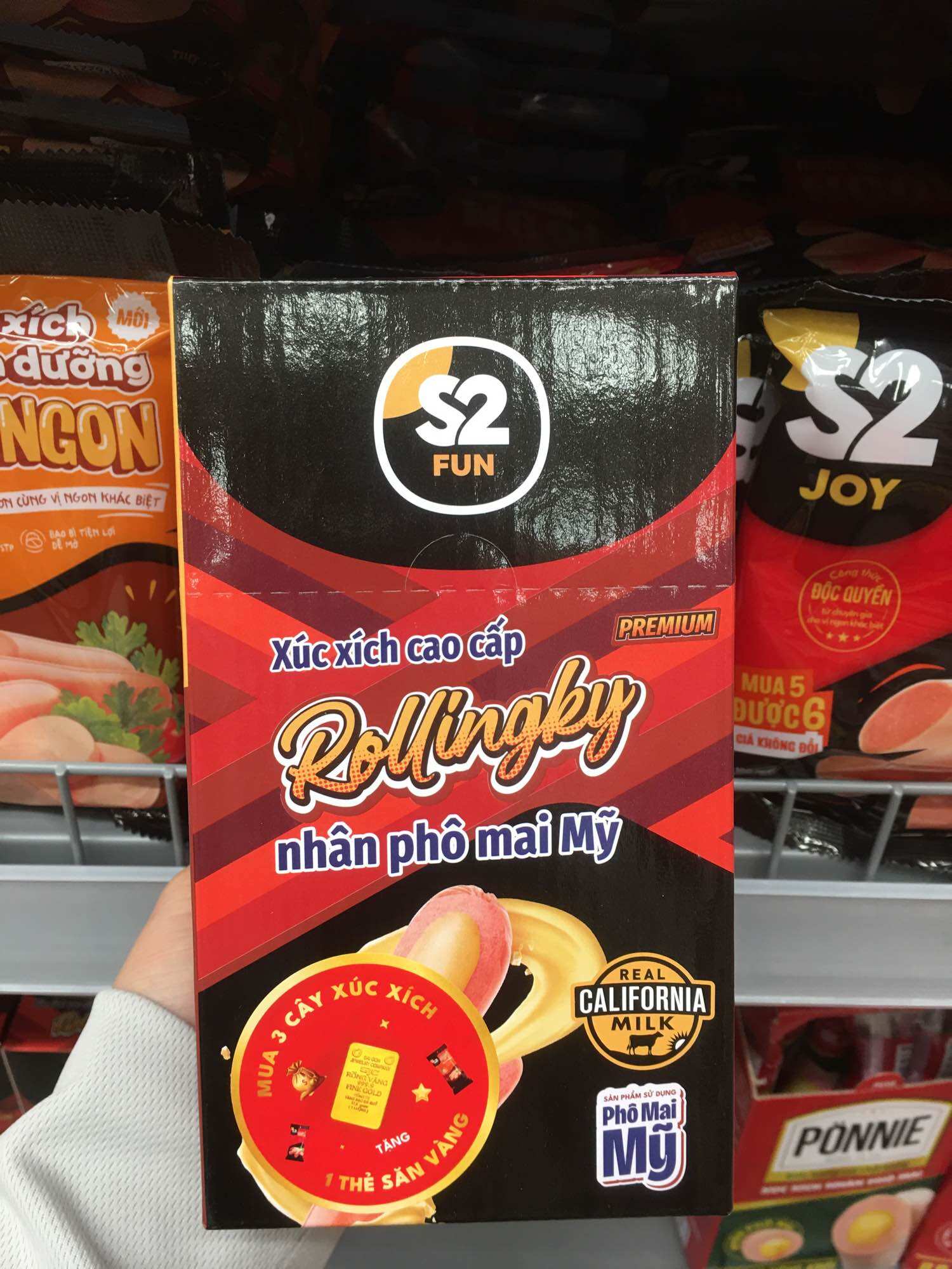 Xúc Xích Nhân Phô Mai Mỹ S2 Fun Rollingky (Hộp 12 Cây)