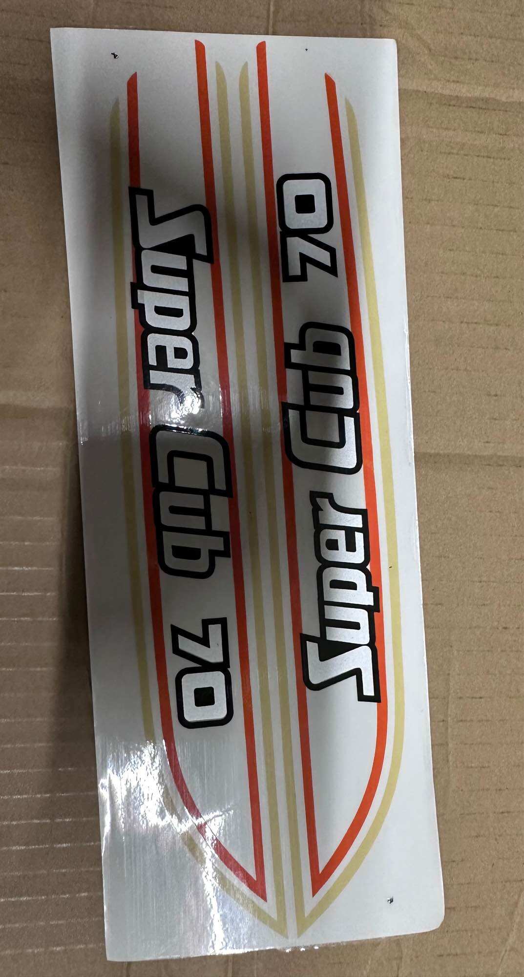 Tem Super Cub 79 máy cánh
