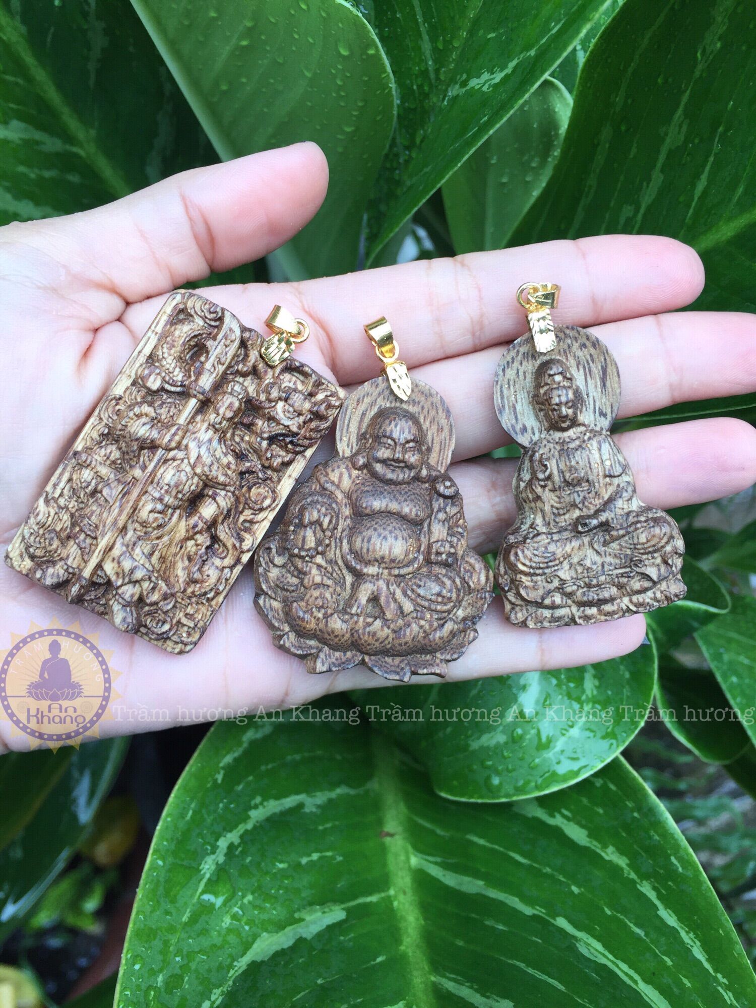 Mặt dây chuyền trầm tốc tặng kèm móc tượng