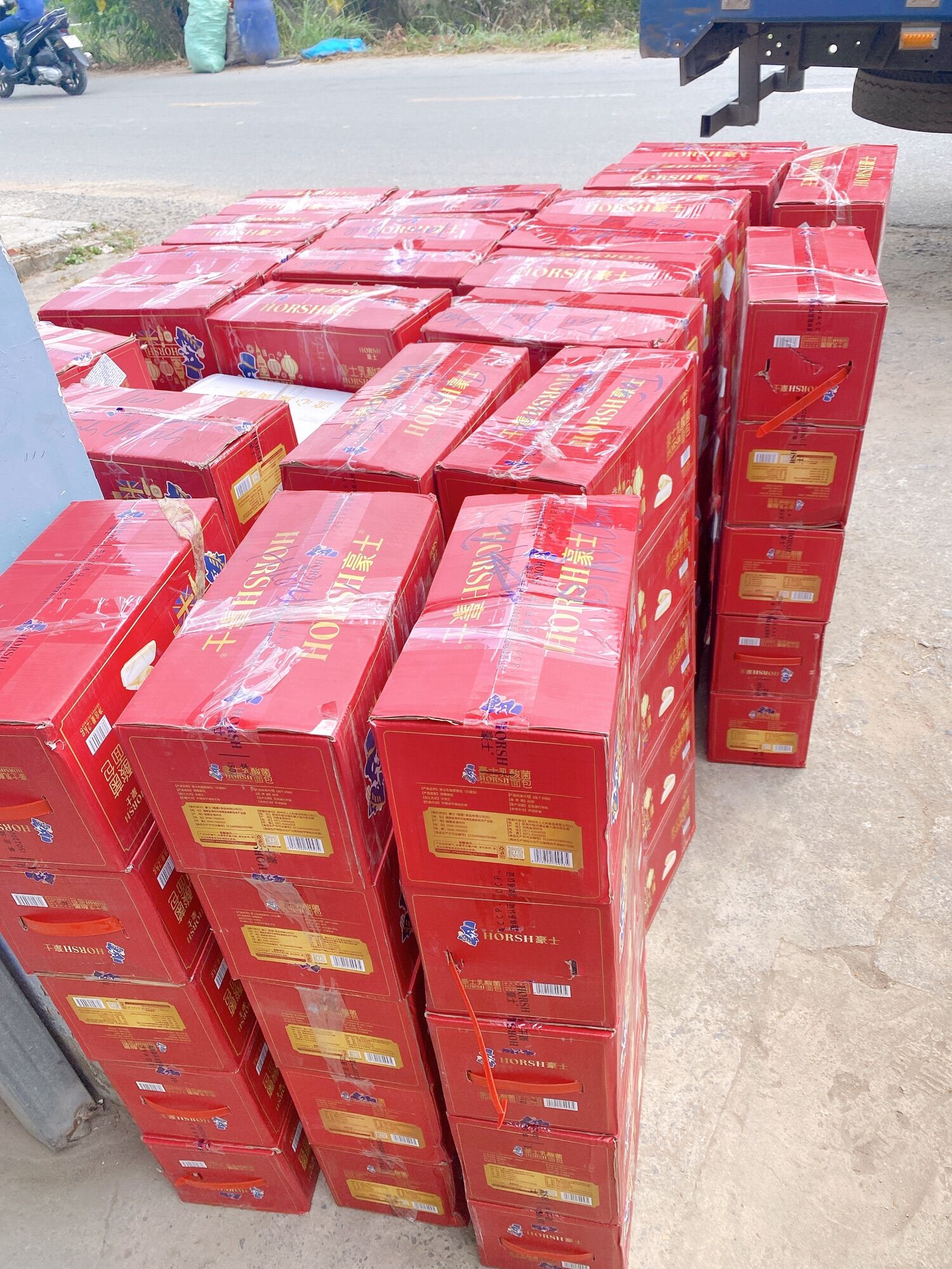 Bánh Sữa Chua Đài Loan Thùng 2kg thùng đỏ tết