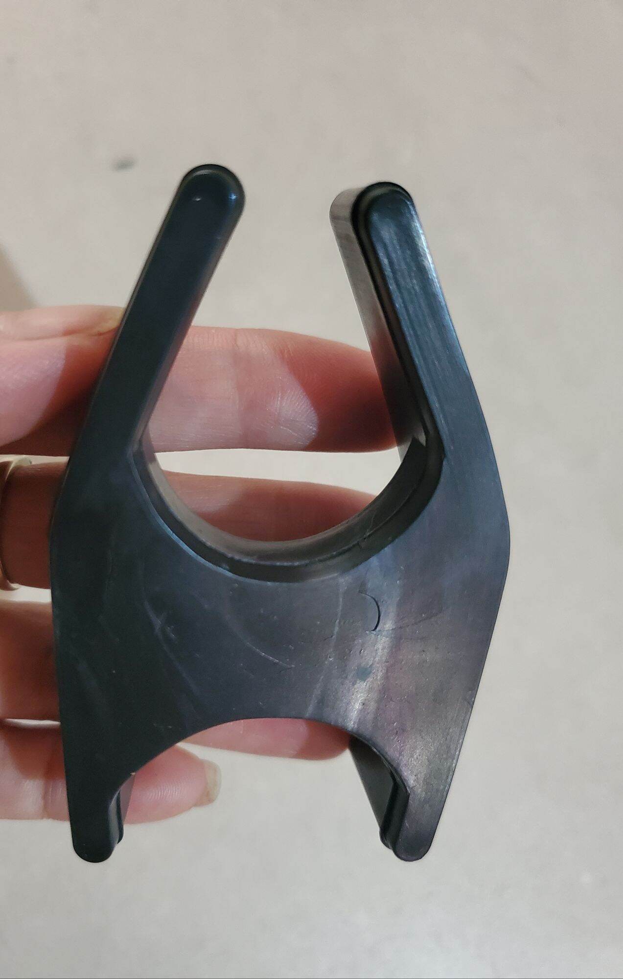 Folding Rubber, Suitable for Max Nhat and Win 100 Vehicles.