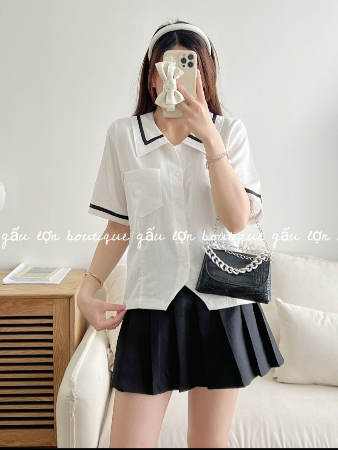 áo sơ mi cổ bẻ viền đen cộc tay ulzzang
