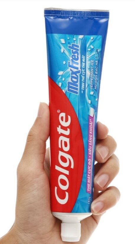 Kem đánh răng Colgate MaxFresh