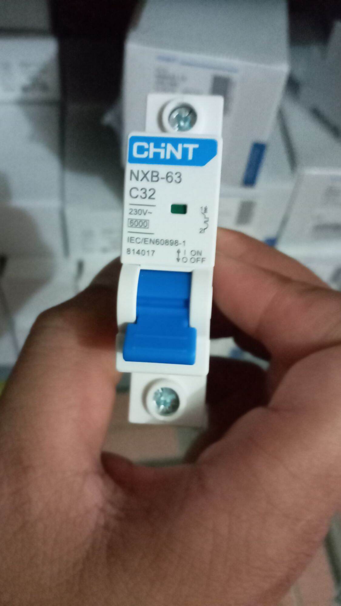 Aptomat mcb 1 pha nxb-63 chint chính hãng c32 c40 c63