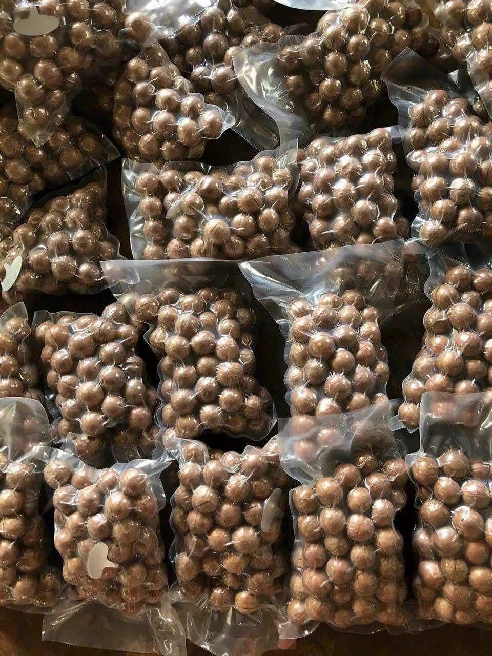 Macca Đaklak Sấy Nứt vỏ 500gr- Giòn- béo