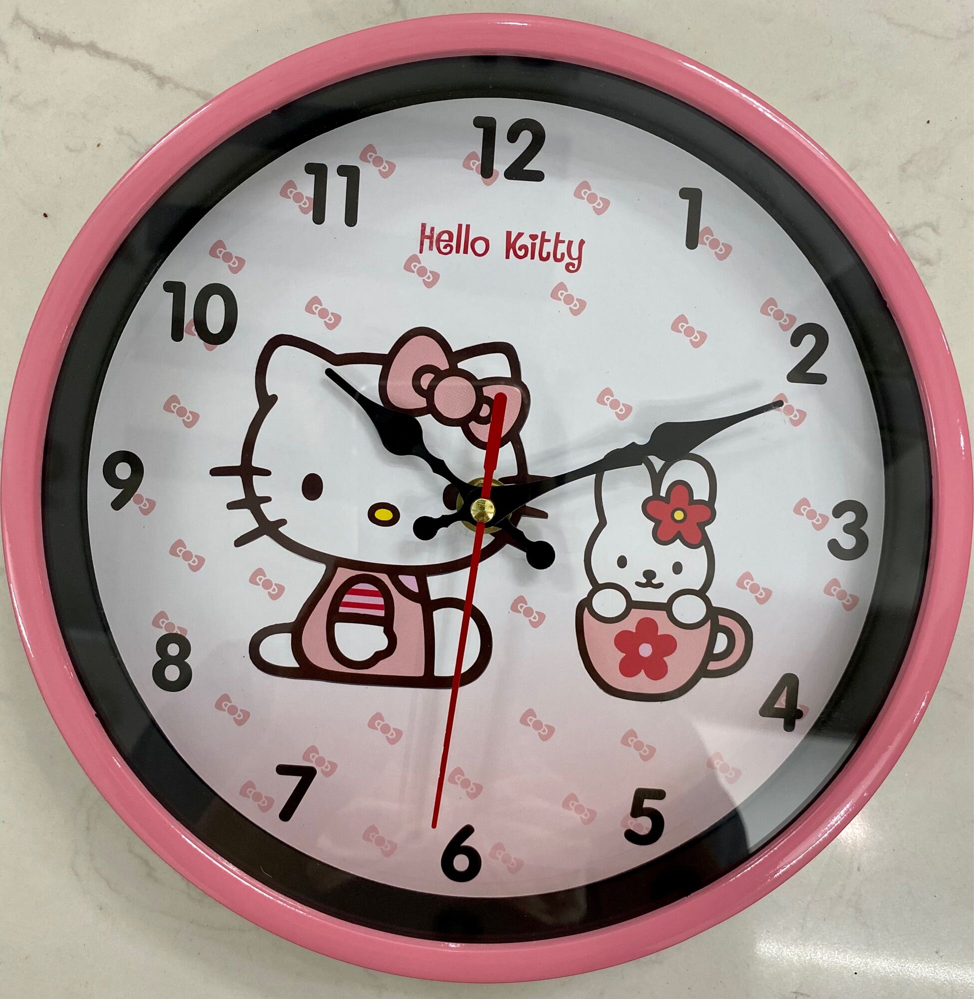 Đồng hồ treo tường tròn 22cm hello kitty