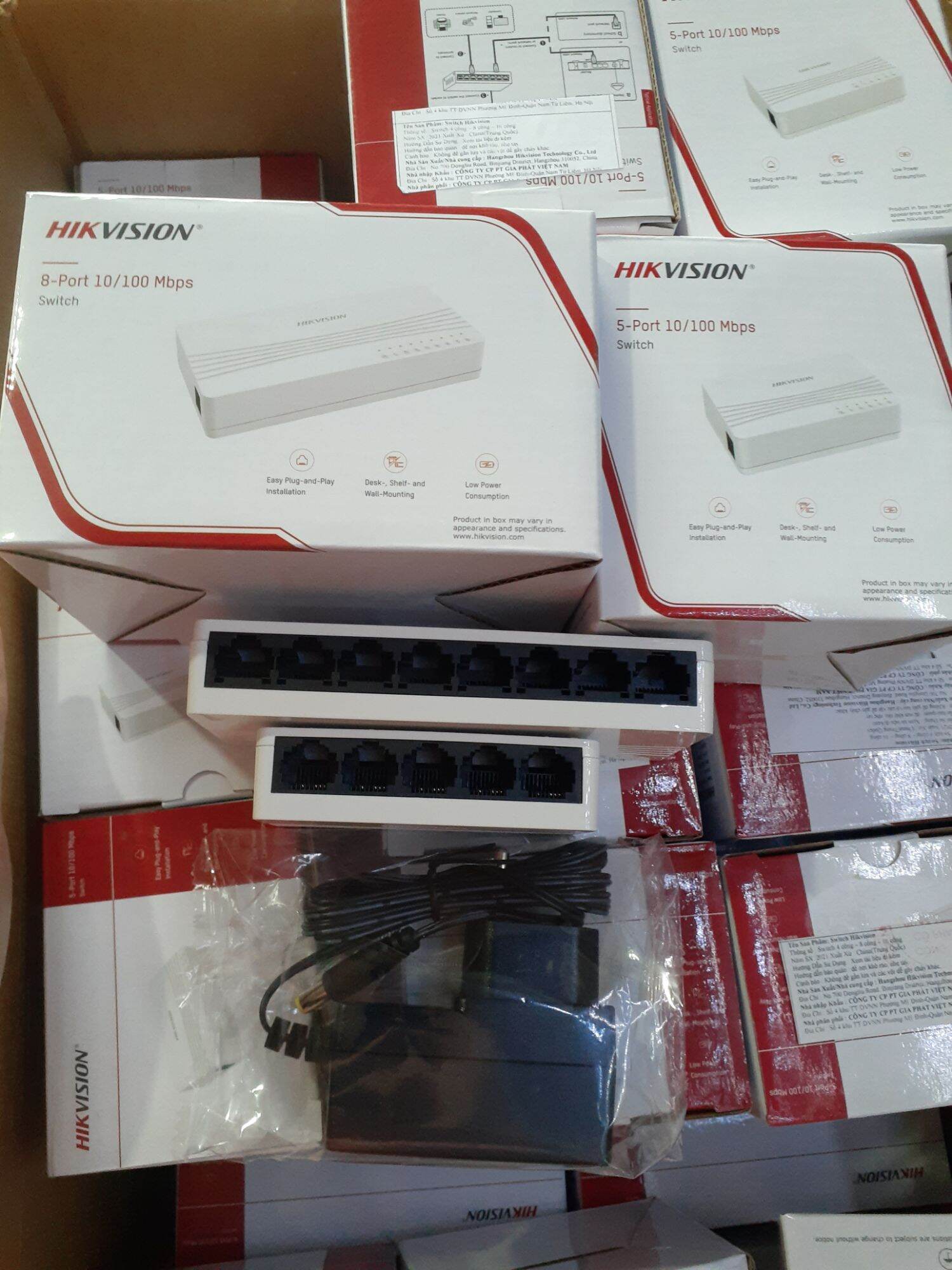 Chia mạng(Switch) 5/8 cổng HIKVISION kèm nguồn