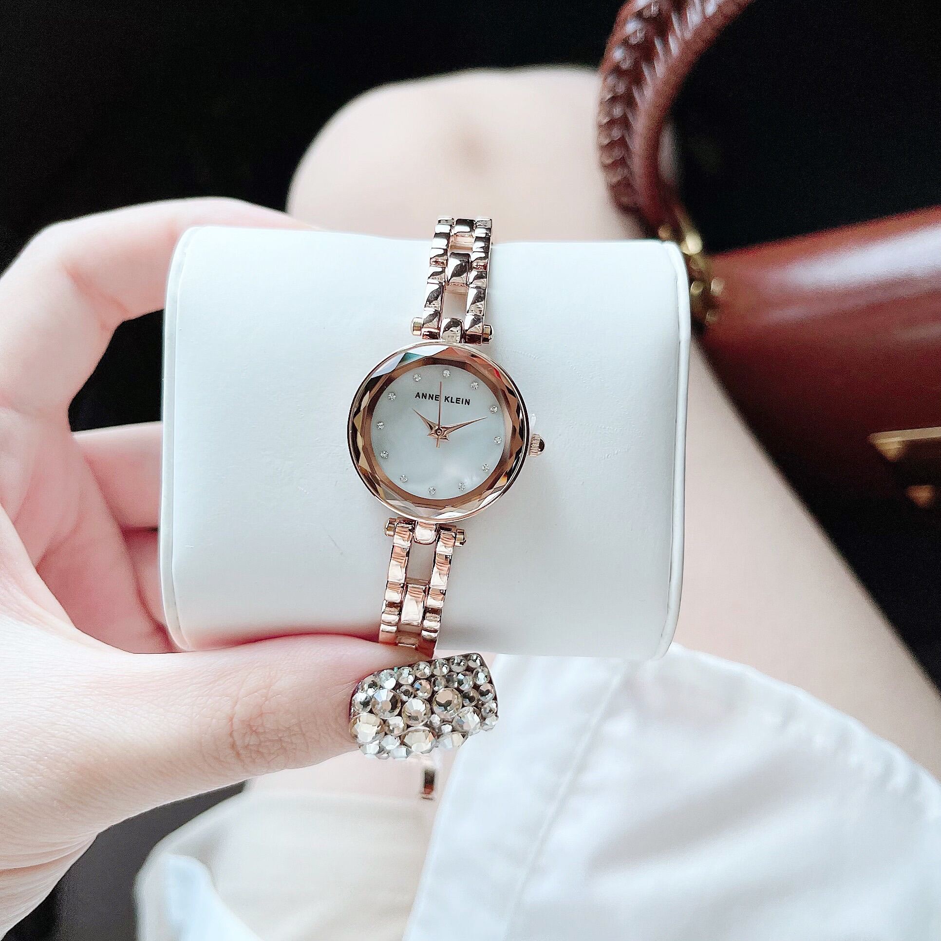 Đồng hồ nữ Anne Klein, size 24mm