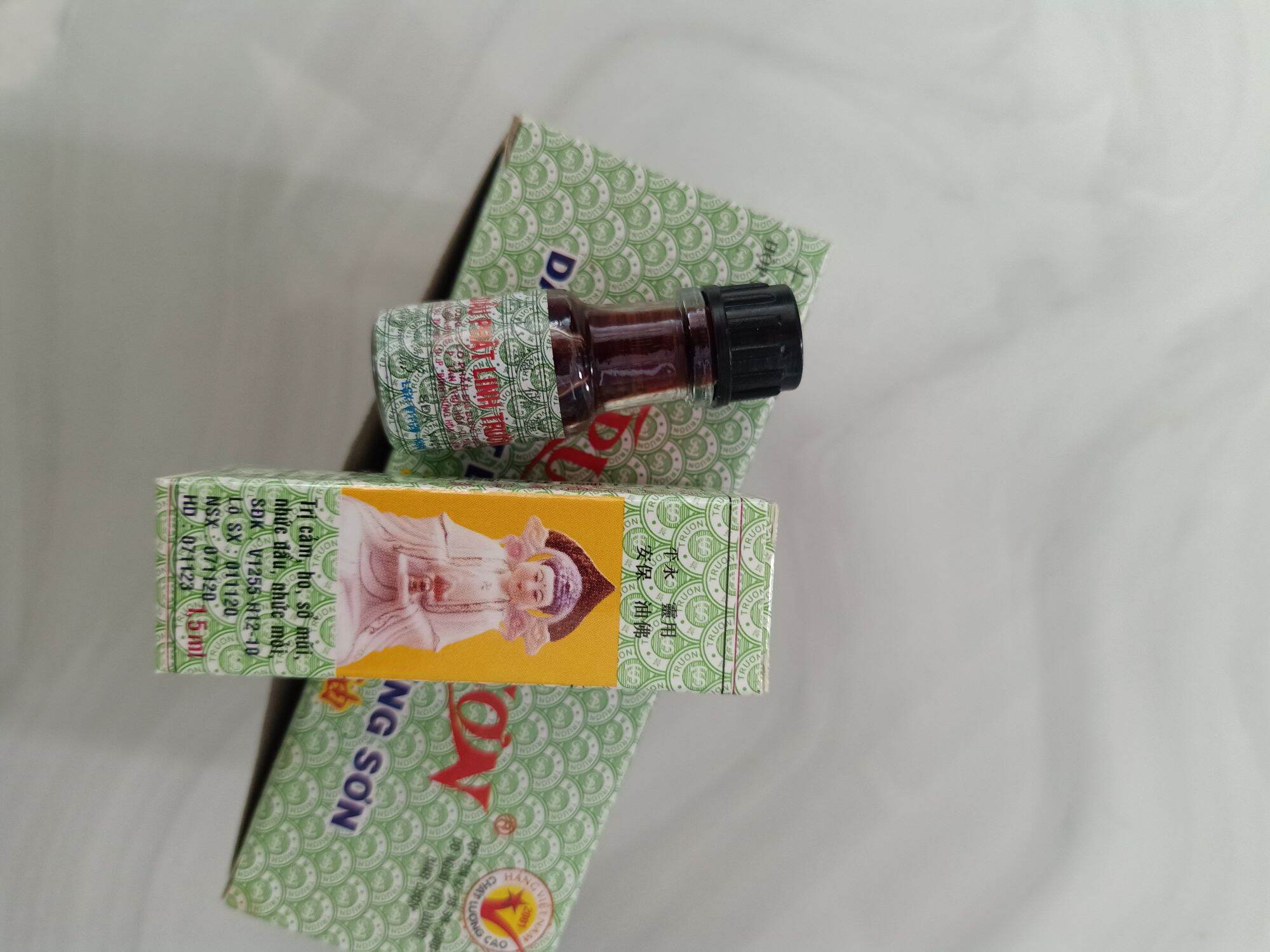 Hộp 10 chai dầu phật linh trường sơn 1.5ml