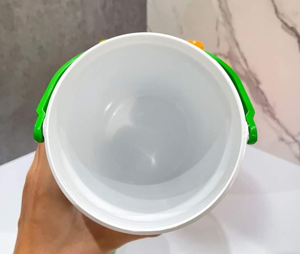 Bình đá cao cấp 1,5L - hàng tặng (giao màu ngẫu nhiên)