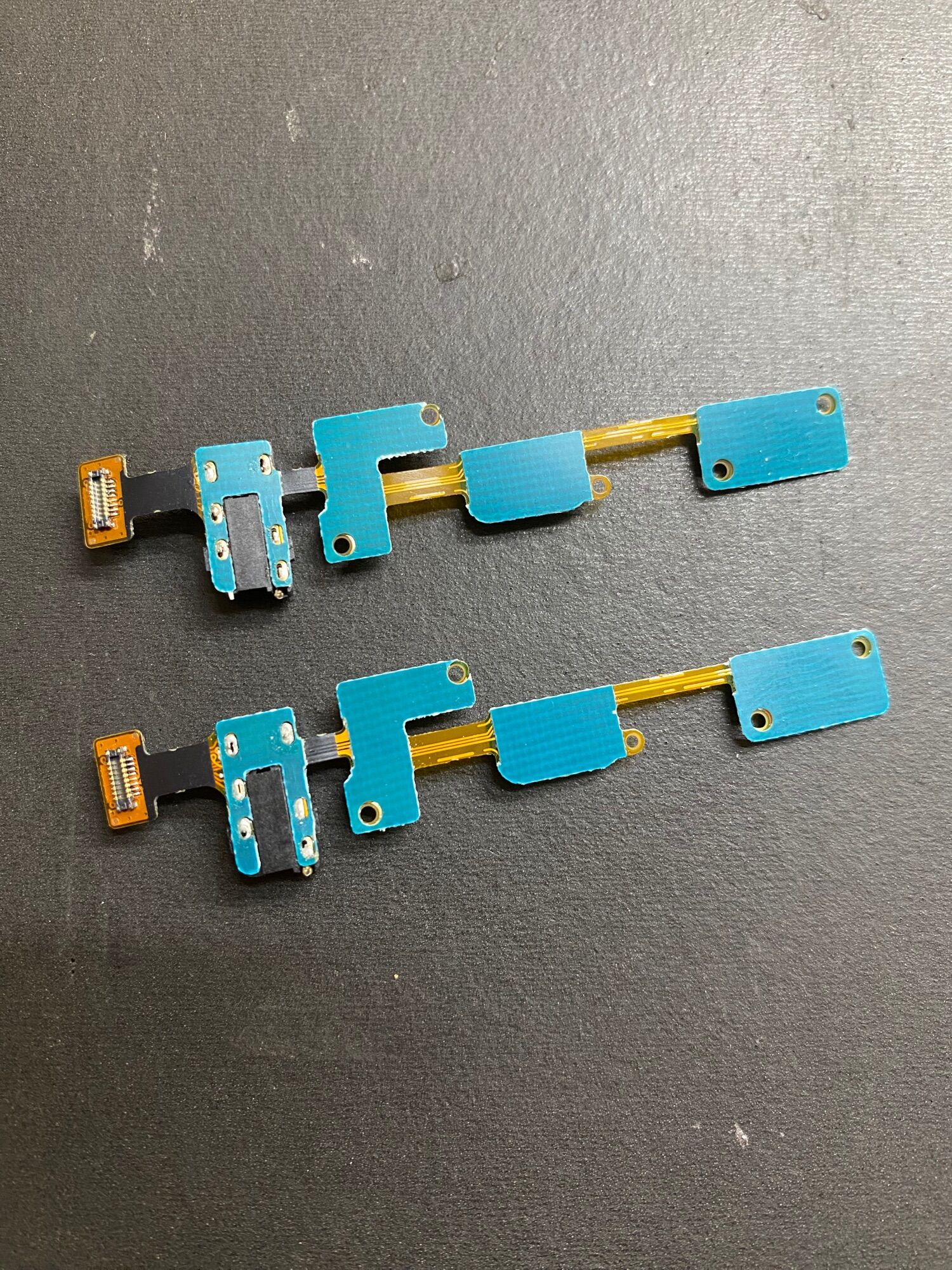 Cáp nút home mic Samsung J7 prime