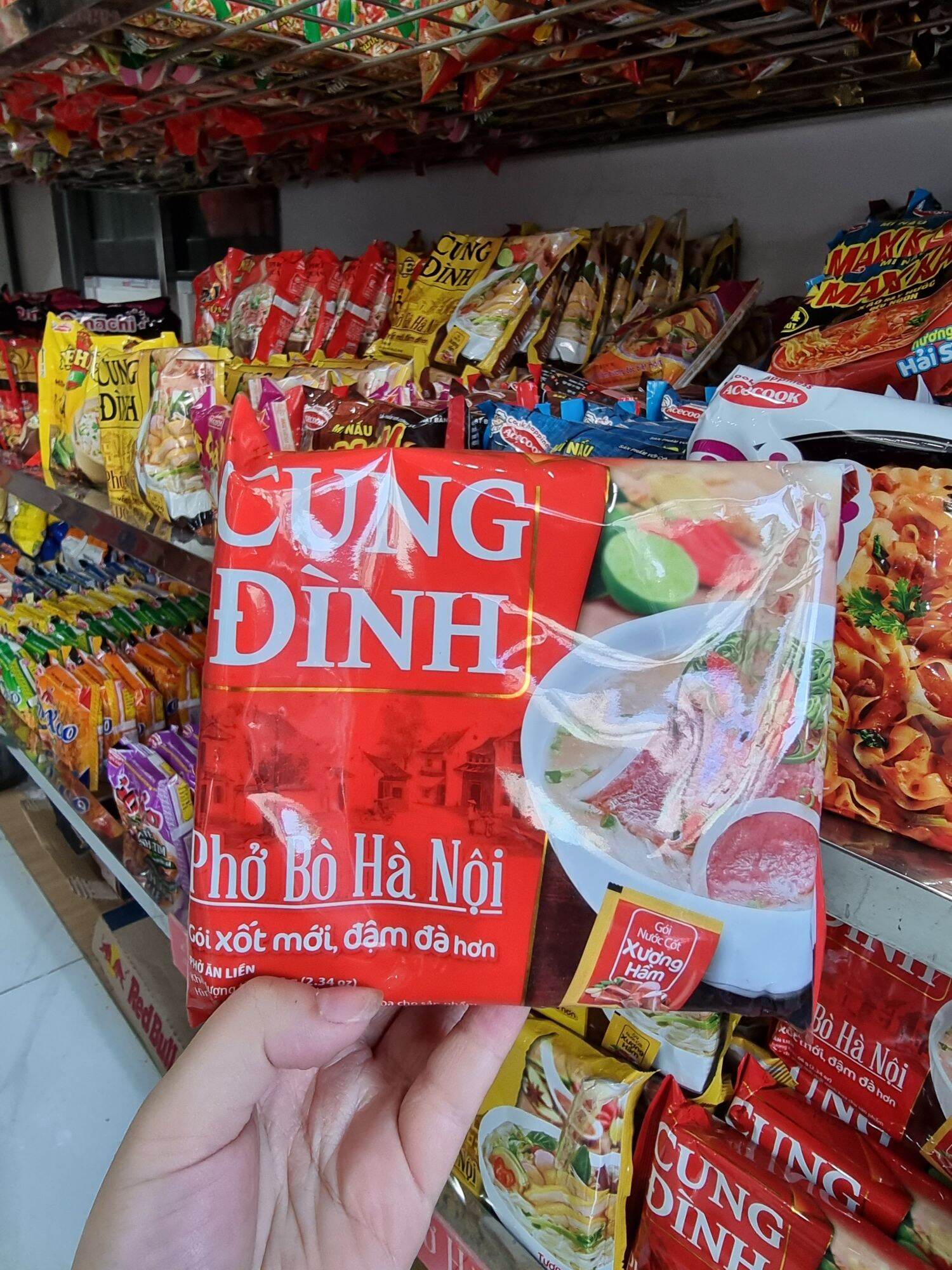 Thùng 30 gói phở bò Cung Đình