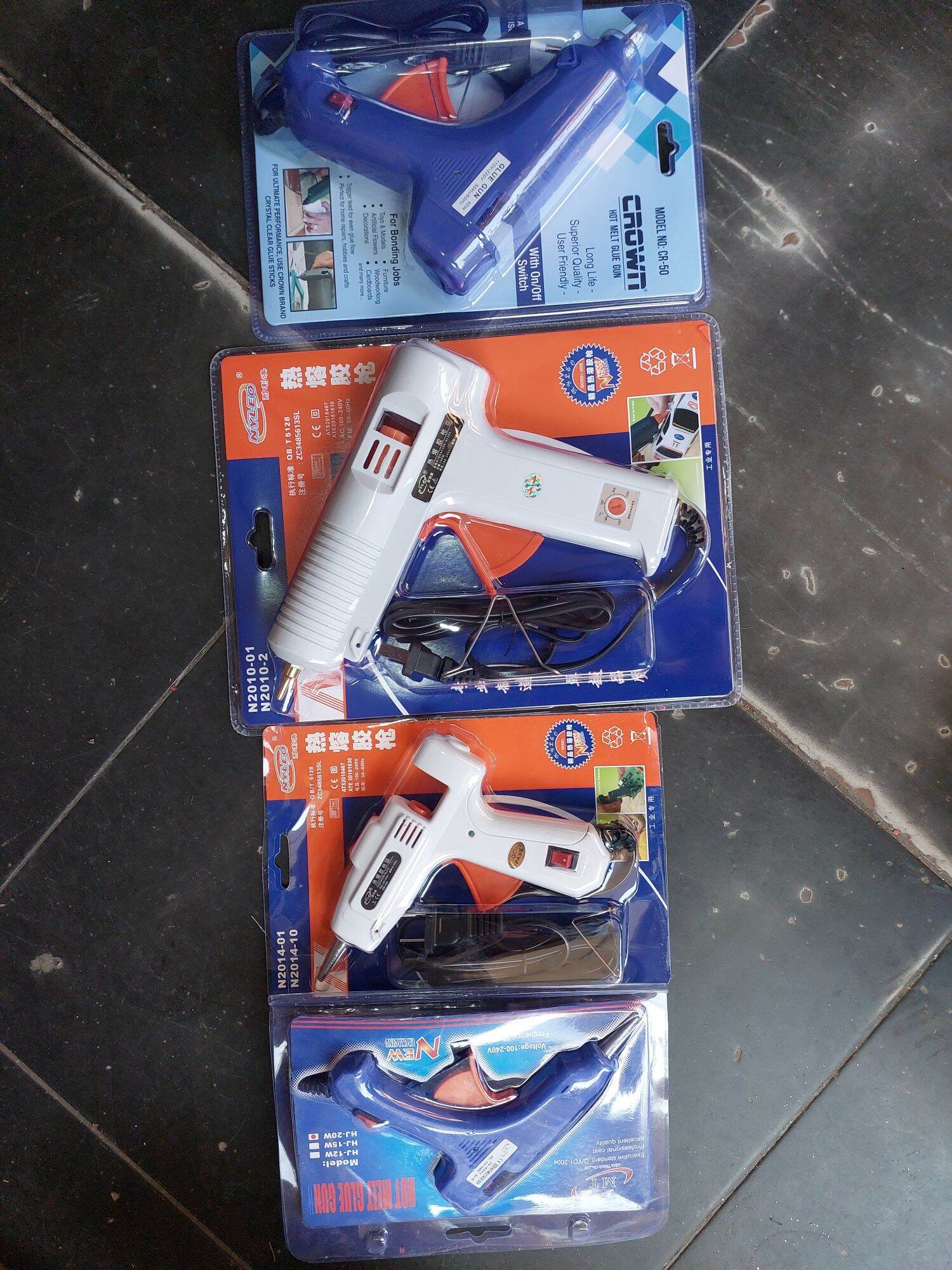 súng bắn keo (to hoặc bé), keo nến.