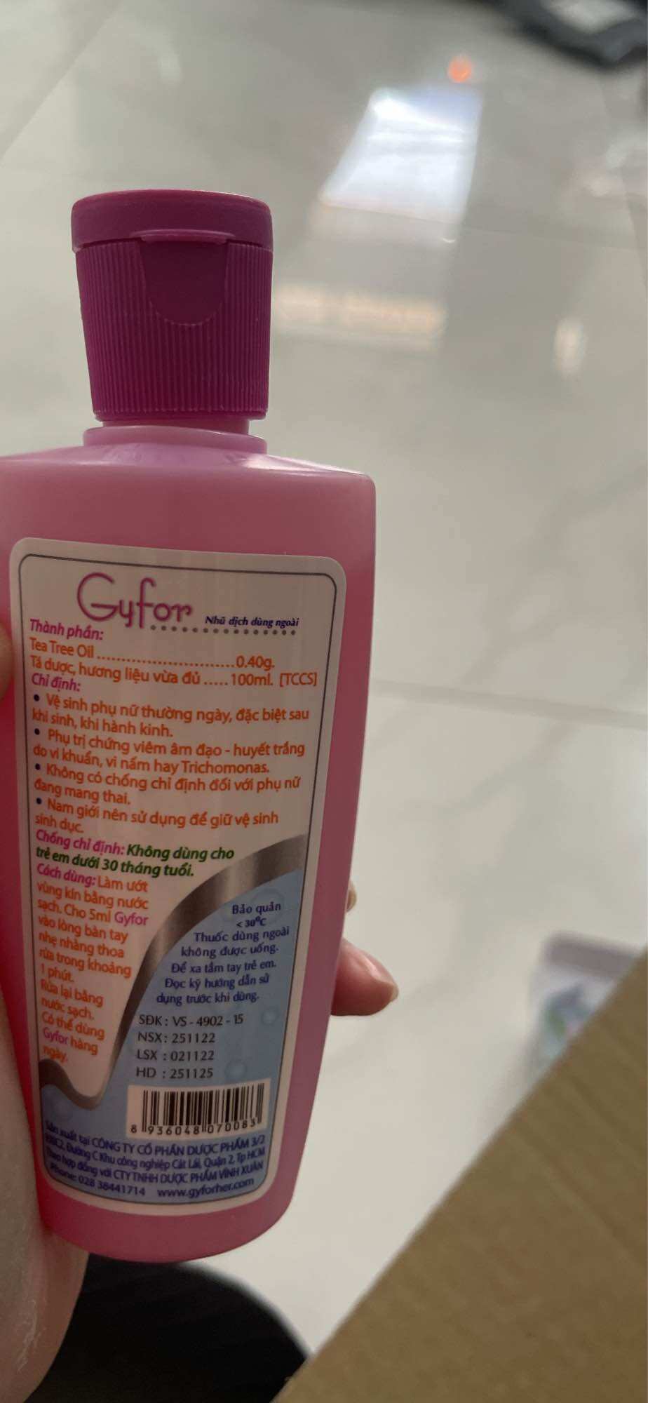 Dung dịch vệ sinh (Gel rửa phụ khoa) kháng khuẩn Thảo dược- GYFOR