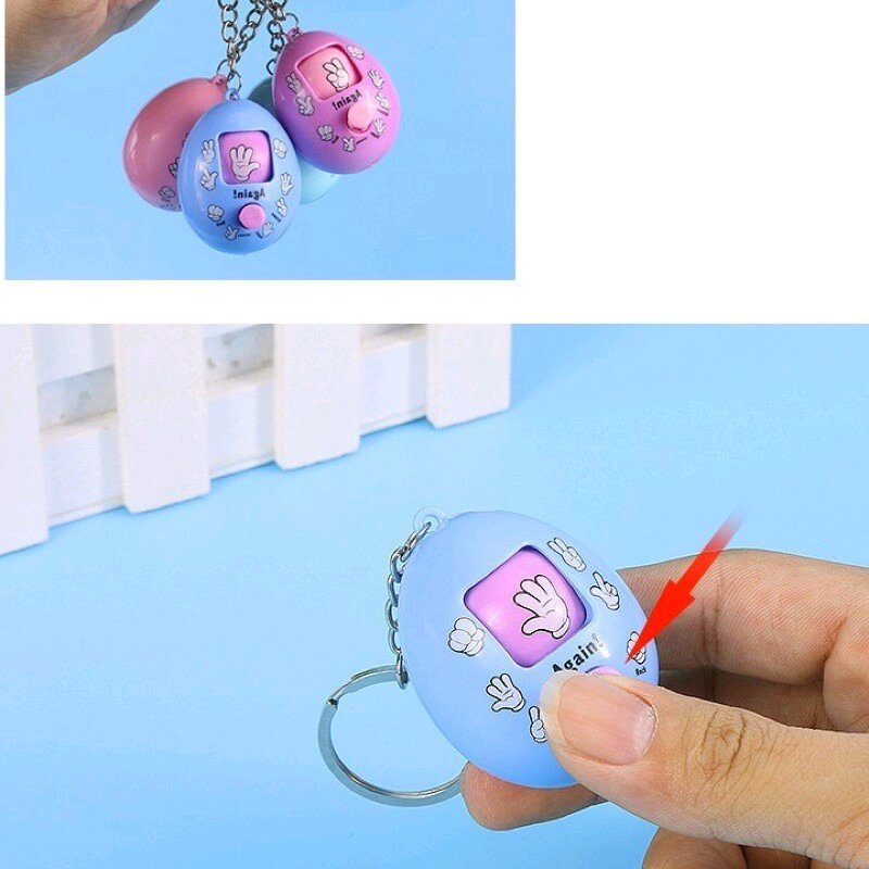 Móc khóa oẳn tù tì
